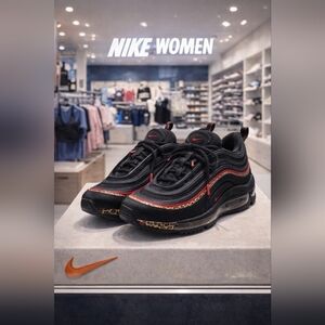 Nike Womens Air Max